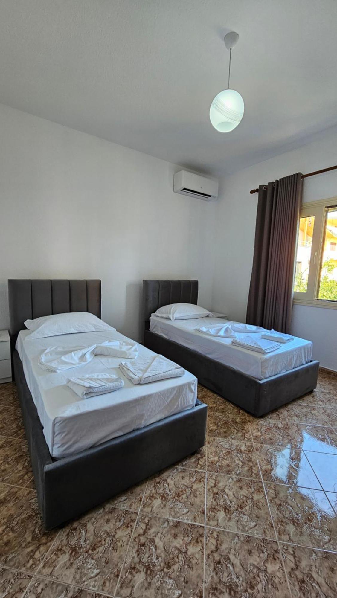 Fani'S Apartment ดูร์เรส ภายนอก รูปภาพ